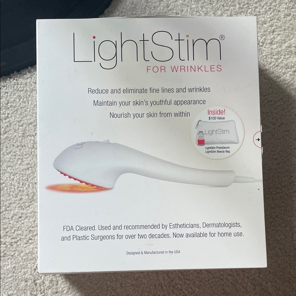 LightStim Device for Wrinkles